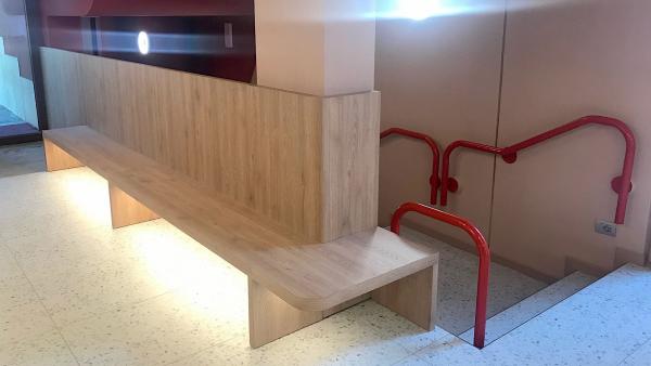 Waiting room with view to scale down to the locker room