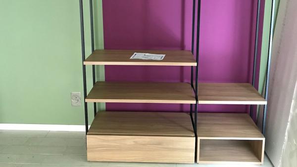 Pop colors on the walls