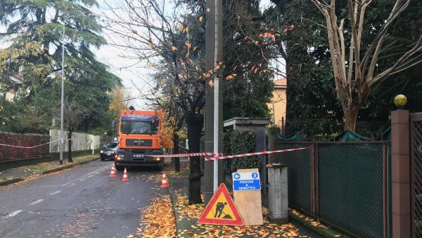Operazione di aspirazione macerie