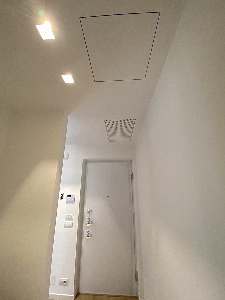 Botola integrata nel controsoffitto