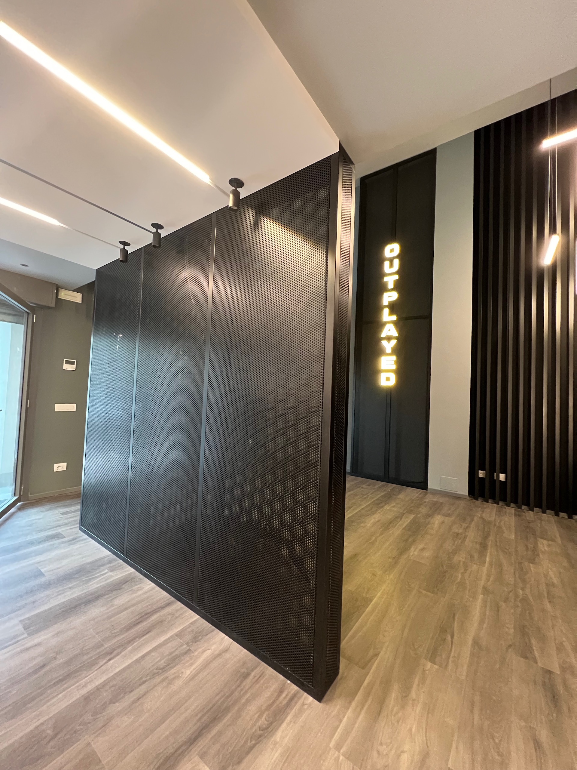 Quinta metallica a misura