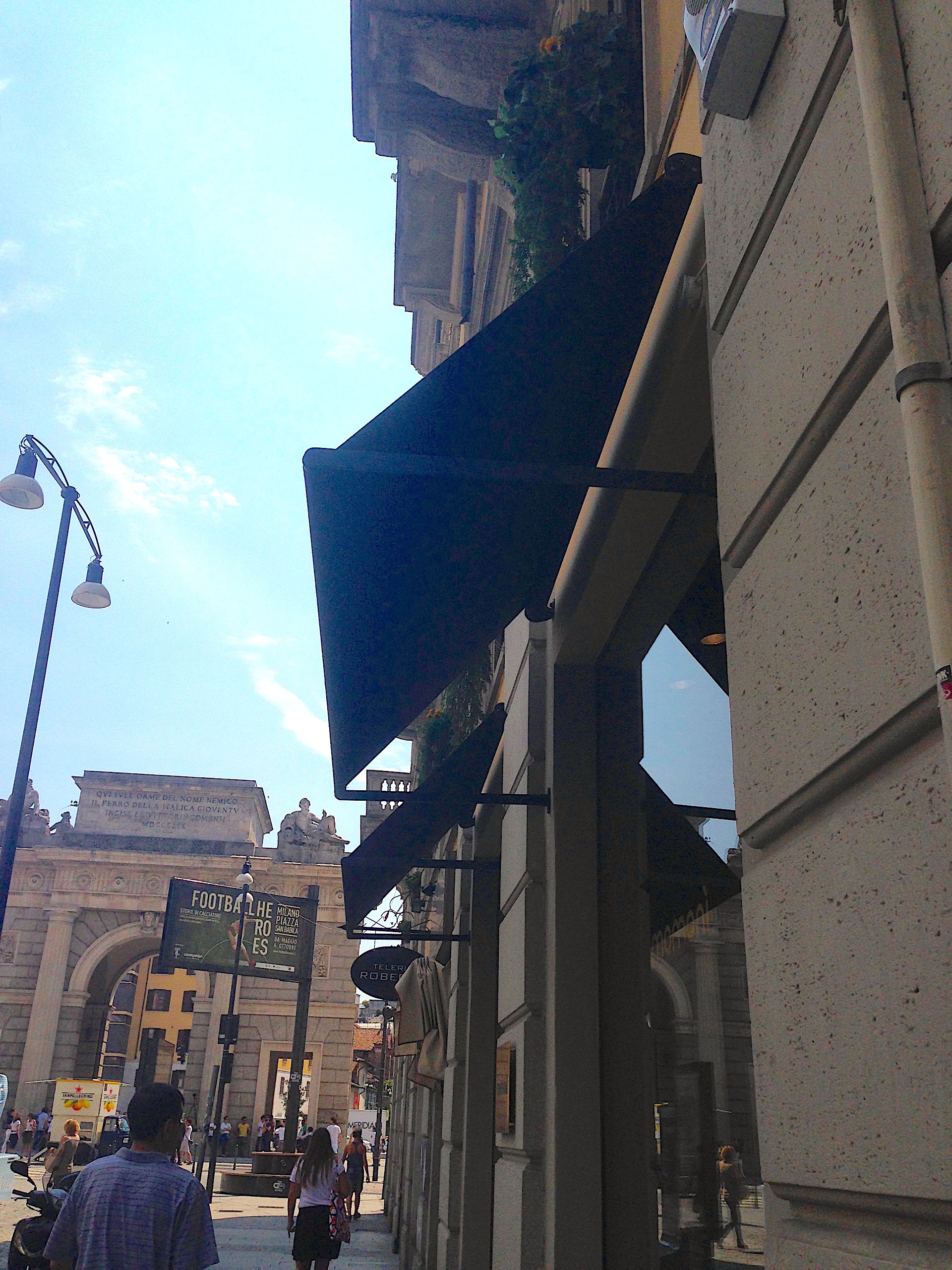 Sunshade tent details