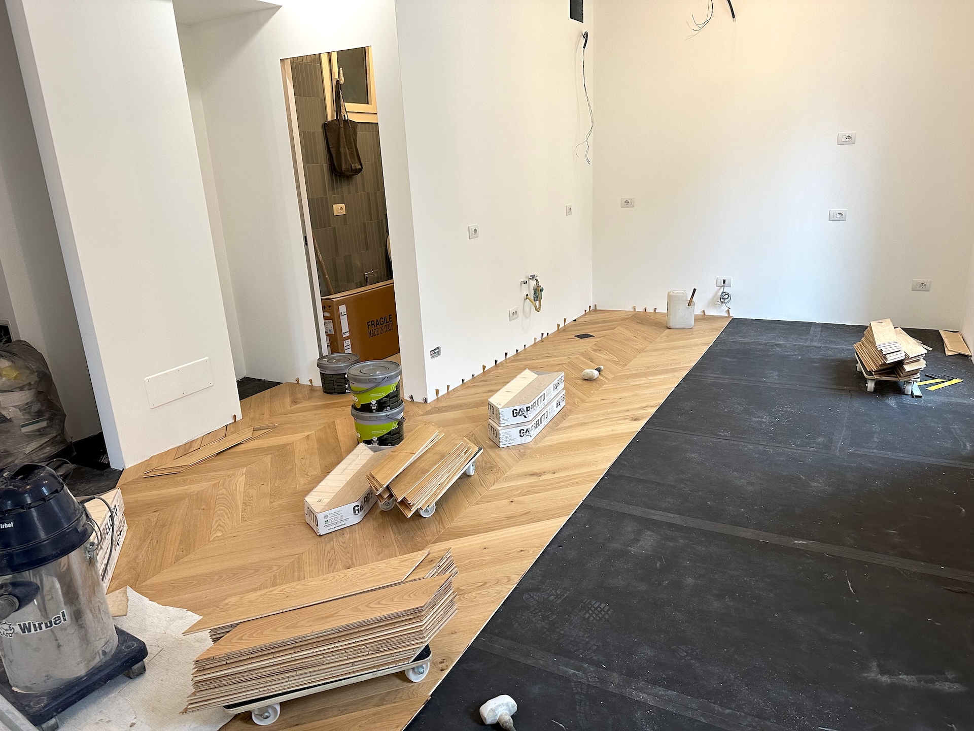 Manto di isolamento acustico sottopavimento 